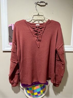 BKE Lace-Up Waffle V-Neck Sweater in Dusty Rose